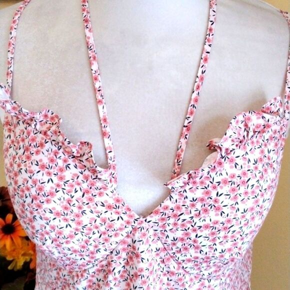 Sheilay Sundress   - Picture 4 of 12